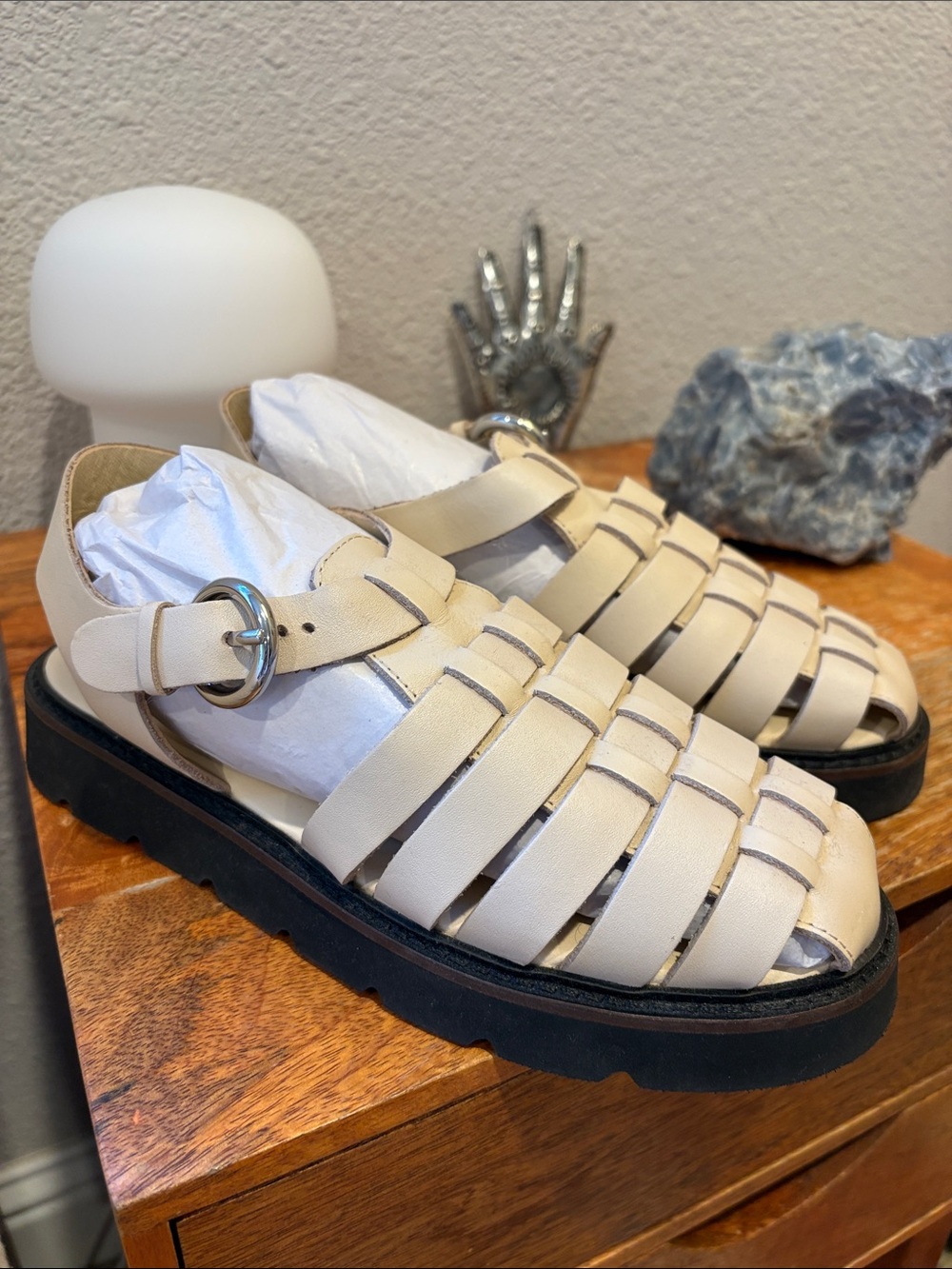 Anthropologie Leather Fisherman Sandals in Cream 7.5 women’s